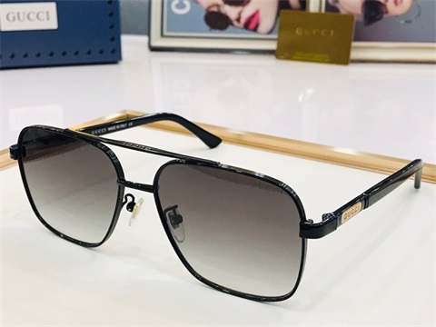 gucci sunglass-114